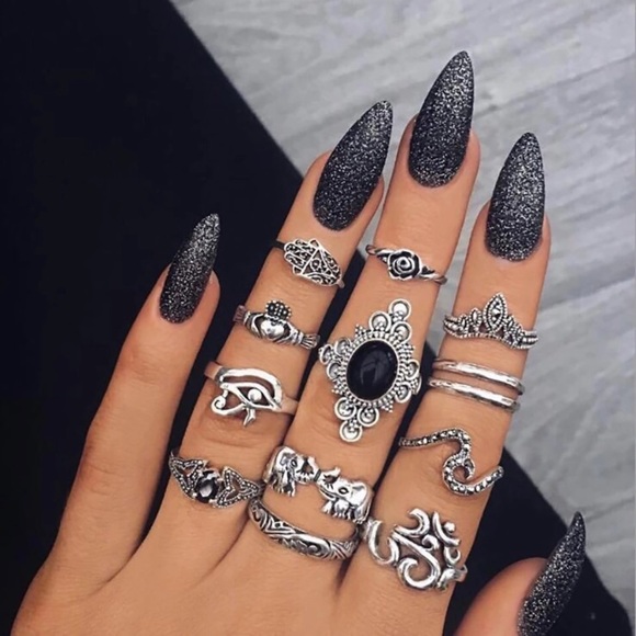 NWT Boho Elephant Stackable Rings 13pc - Picture 1 of 2
